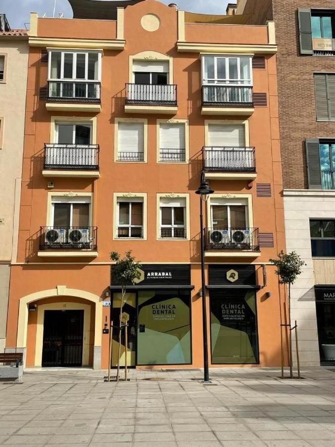 Amplio Piso En Atarazanas Málaga Exterior foto